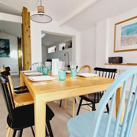 بيت ضيافة Le Corail, Maison Cosy Avec Terrasse لي سابلِ دولونْ